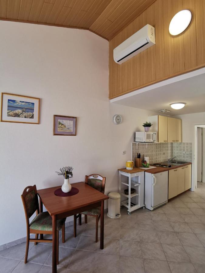 Apartments Marija Lastovo Buitenkant foto